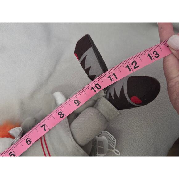 IT Pennywise w/ Balloon Pull-String Voice Plush Doll Chapter 2 Movie 10" - Picture 6 of 6